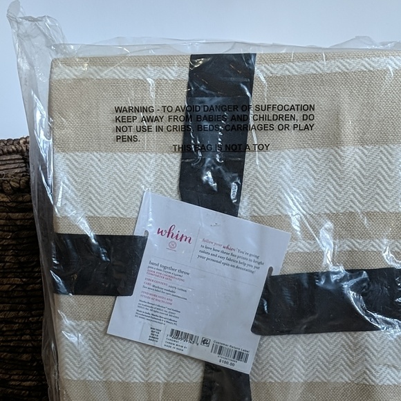 COPY - Whim by Martha Stewart Tassel Throw - Picture 5 of 5